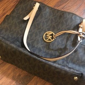 Michael Kors purse *authentic*